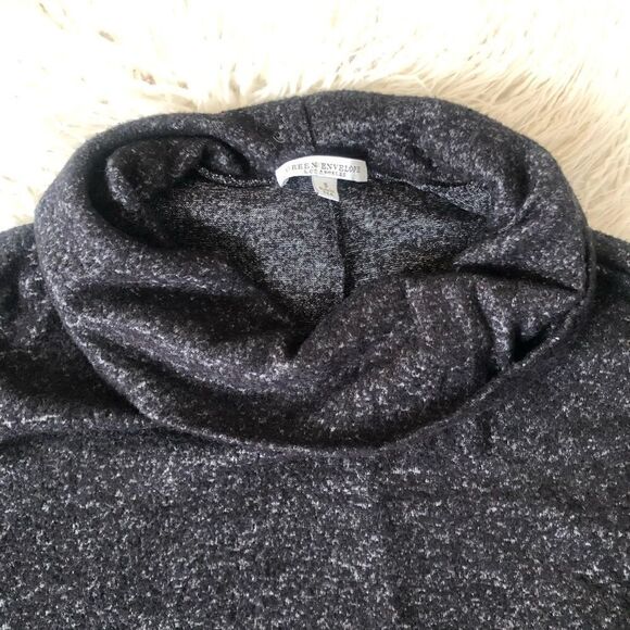 Black Cropped Sweater  - Picture 2 of 6